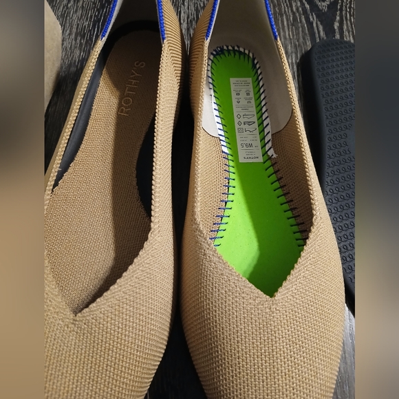 Rothy’s The Point 11 WREN🤎 - Picture 6 of 6